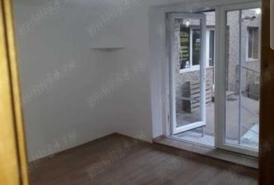 Spațiu comercial, de 35 mp, în Central - 5