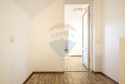 Casă cu 5 camere cu Teren 530 Mp în Central - 35