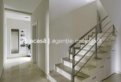 Casă cu 5 camere cu Canalizare în Vladimirescu