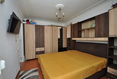 Apartament cu 3 camere semidecomandat, mobilat în Titan - 6