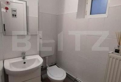 Apartament 3 camere, 66 mp, decomandat, zona- Micro 4 - 6