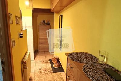 Apartament cu 3 camere decomandat în Vasile Aaron - 9