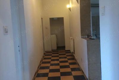 Casă cu 3 camere în Central - 13