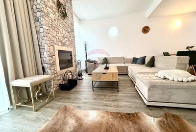 Apartament cu 2 camere semidecomandat, mobilat în Poiana Brașov - 1