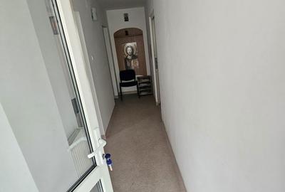 Spațiu comercial, de 46 mp, în 1 Mai - 6