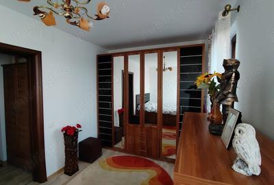 Apartament cu 2 camere decomandat în Central - 3