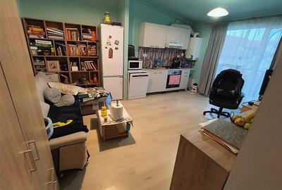 Apartament cu 2 camere semidecomandat în Turnișor