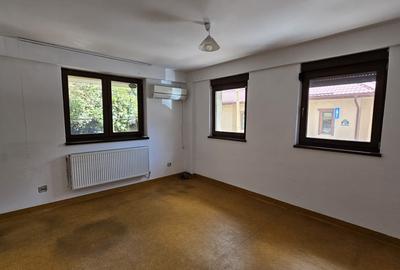 Vatra Luminoasa,Tepes Voda,parter/2,DECOMANDAT,2 BAI,PRETABIL PENTRU FIRME - 1