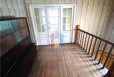 Super pret!Vila P 1 Ultracentral 4 cam 252 mp - 16