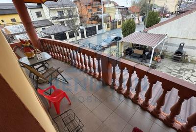 Apartament cu 3 camere semidecomandat în Central - 3