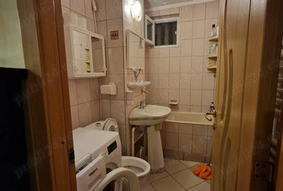 Apartament cu 3 camere semidecomandat în Central - 7