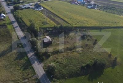 Teren de 7500 mp, în Rădăuți - 2