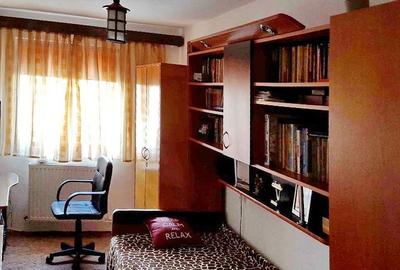 CASA SINGUR CURTE IN ZONA CENTRALA A BRASOVULUI - 3