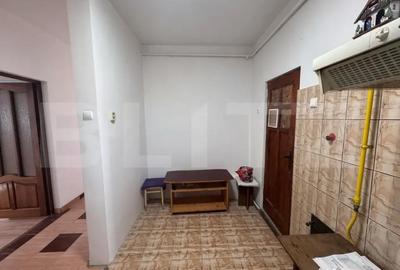 Apartament cu 3 camere decomandat în Gruia - 16