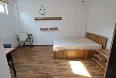 Garsonieră decomandată în Complex Studențesc