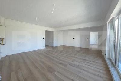 Apartament cu 3 camere decomandat în Central - 9