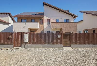 Casă cu 4 camere cu Teren 250 Mp în Sud-Est - 27