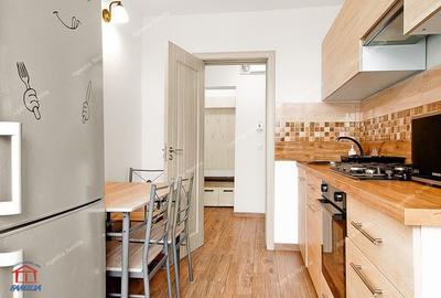 Apartament cu 3 camere semidecomandat, mobilat în Țiglina 2 - 13