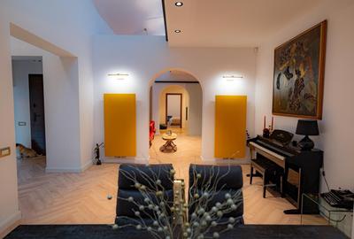 Casă individuală cu 8 camere cu Canalizare în Dorobanți - 6