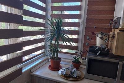 Apartament cu 3 camere decomandat în Central - 2