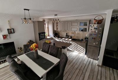 Apartament cu etaj | 4 camere | zona Campului | 141 mp Apartament cu etaj | 4 camere | zona Campului | 141 mp - 8