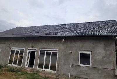 Casă cu 3 camere în Semlac - 1