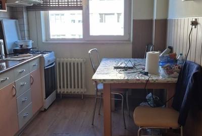 Apartament cu 3 camere semidecomandat, mobilat în Titan - 6