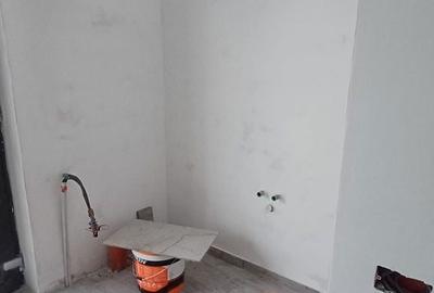 Casă cu 4 camere cu Teren 300 Mp în Central - 9