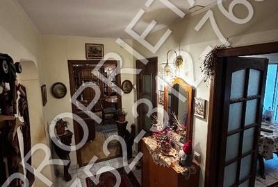 PROPRIETAR Vând Apartament 3 Camere DECOMANDAT, Metrou Piața Sudului BERCENI - 14