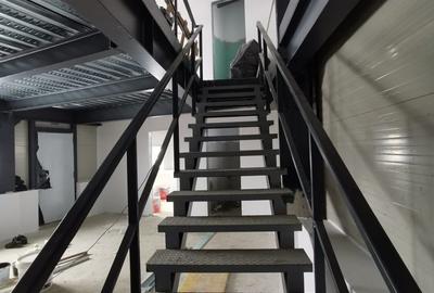 Spațiu comercial, de 450 mp, în Bartolomeu - 2