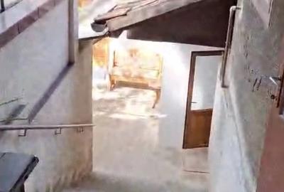 Casă cu 3 camere cu Teren 280 Mp în Central - 11