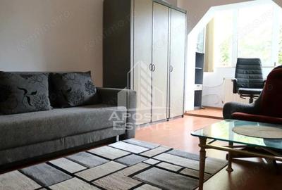 Garsoniera confort 1, situata in zona Micalaca - 1