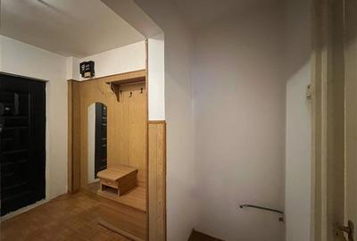 Apartament decomandat cu 2 camere in Nicolina 1, etajul 1 - 10