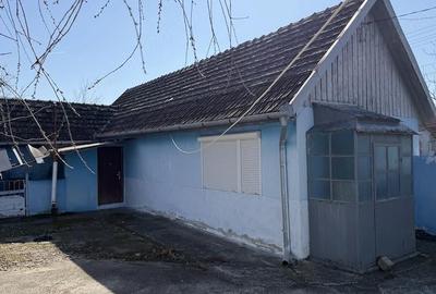 Casă cu 4 camere cu Teren 1100 Mp în Moravița - 7