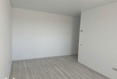 Apartament cu 3 camere în Militari - 2