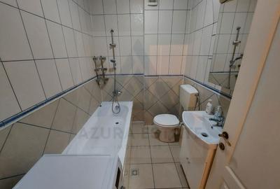 Apartament renovat tip mansarda pivnita si parcare privata in Strand - 8