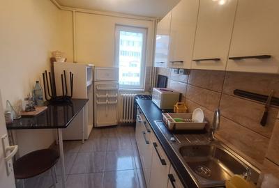 Apartament etaj 7 Torontal aproape de Mall - 11