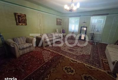 Casă cu 4 camere cu Teren 300 Mp în Roșia - 15