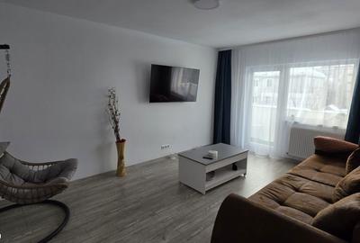 Apartament cu 3 camere decomandat în Central - 8