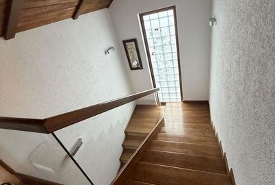 Casă cu 4 camere în Ultracentral - 3