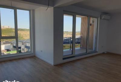 Apartament cu 3 camere decomandat în Rediu - 10