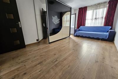 Apartament cu 4 camere decomandat în Dristor - 3