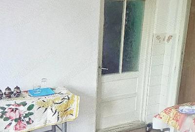 Casă cu Teren 250 Mp în Central - 3