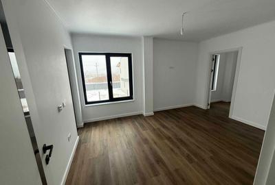 Casă cu 4 camere în Tomești - 2