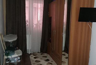 Propun spre vinzare 42 mp - 14