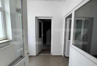 Cladire comerciala, 360 mp, 335 mp teren, zona centrala - 10