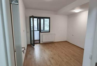 Apartament cu 3 camere decomandat în Universitate - 1