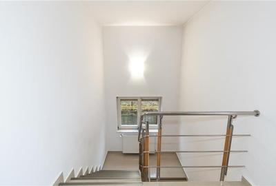 Resedinta cu atmosfera familiara,peisaj imersiv,amplasare premium,Zarnesti,Braso - 18