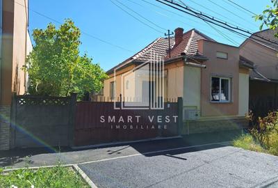 Casă cu 5 camere cu Teren 840 Mp în Titulescu