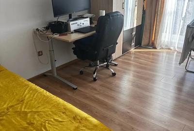 Apartament cochet, 3 camere +balcon Flore?ti, str. Tineretului 152B - 8